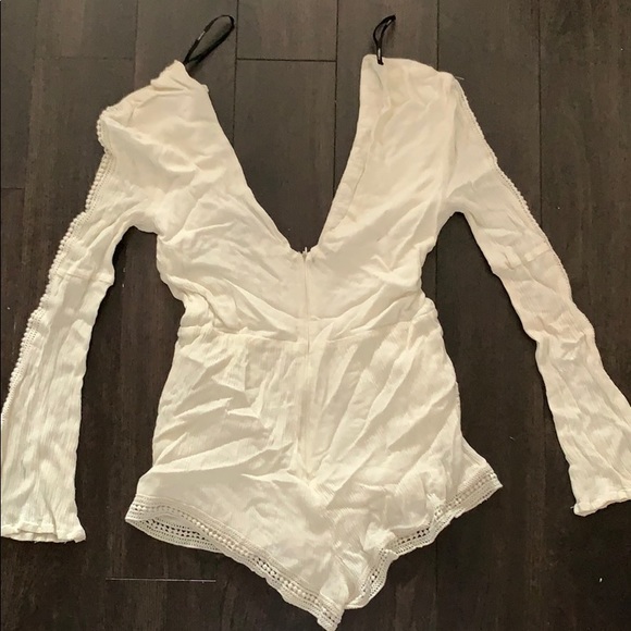 Beautiful Deep Cut Crochet Romper - Picture 4 of 4